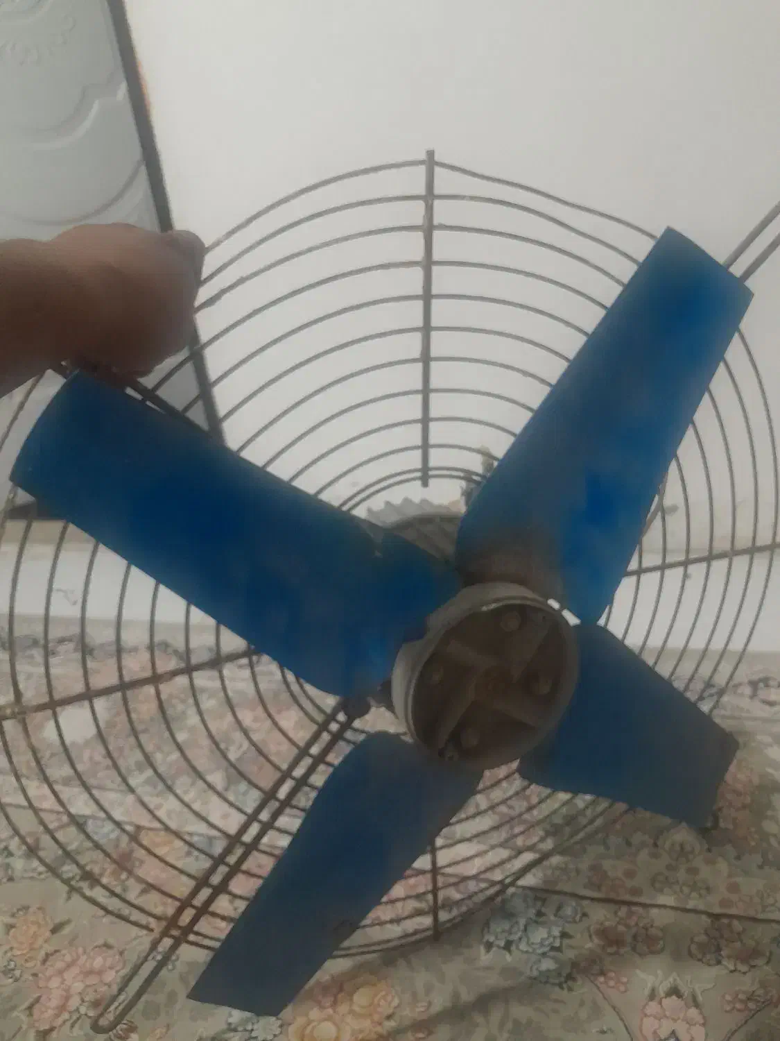 جنرال فن بزرگ اندازه ۶۰ در ۶۰|پنکه و تصفیهکنندهٔ هوا|مشهد, یوسفیه (شهرک غرب)|دیوار