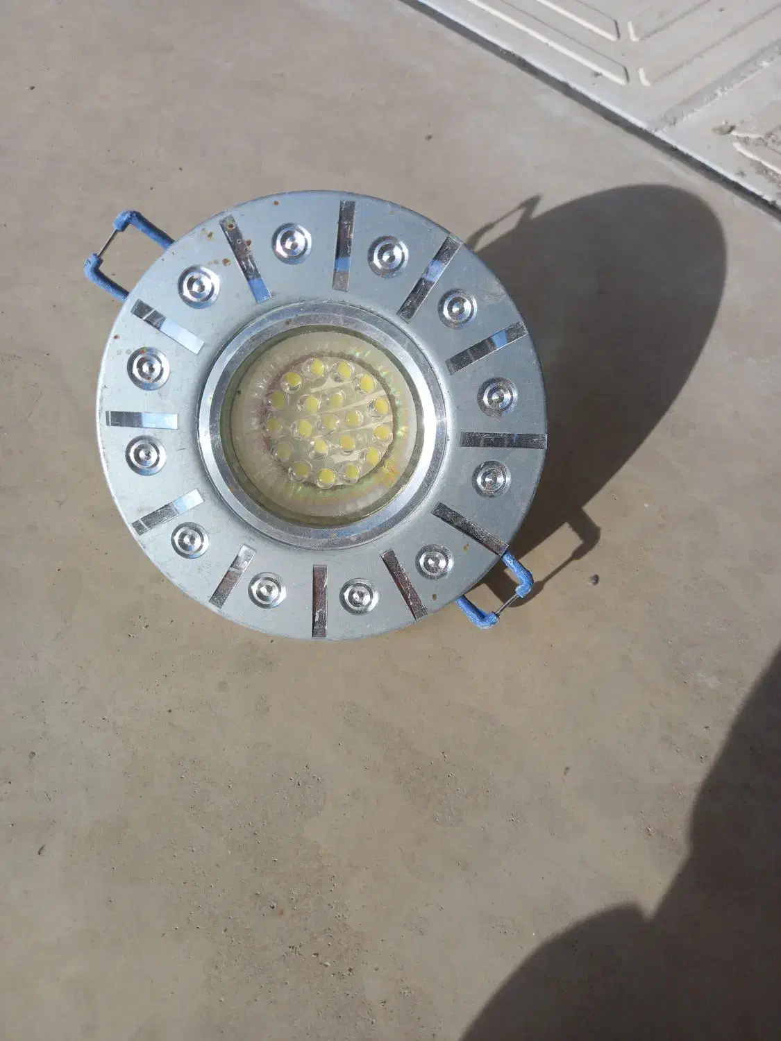 لوازم برقی|مصالح و تجهیزات ساختمان|نیشابور, بزرگمهر|دیوار