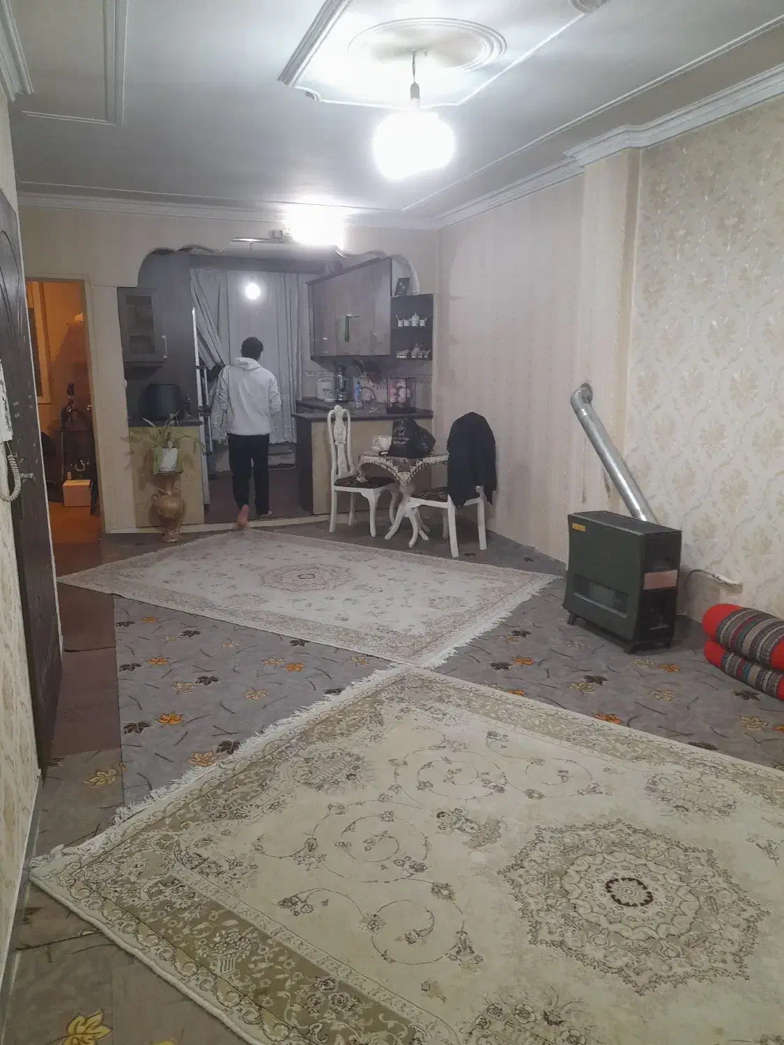 ۵۵ متری با پارکینگ تک واحدی شهرک صادقیه|فروش آپارتمان|تهران, شهرک صادقیه|دیوار