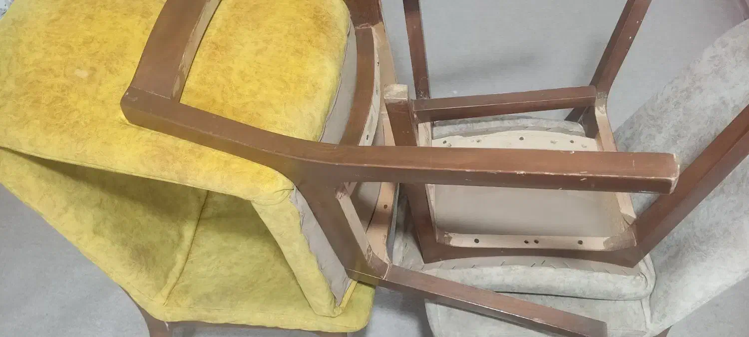 4عدد صندلی|مبلمان اداری|تالش, هشتپر|دیوار