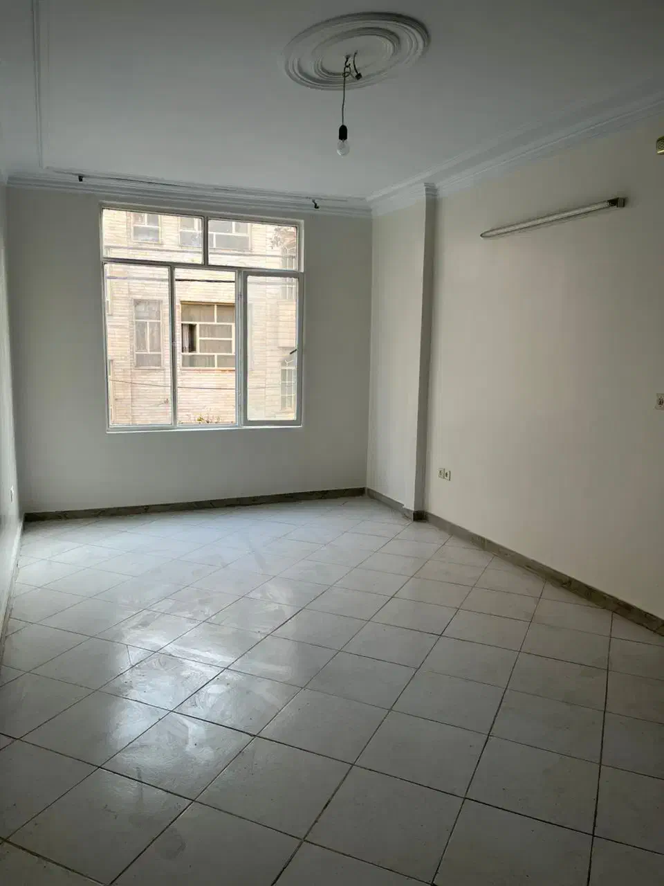 اجاره یک واحد ۶۶ متری در پیروزی