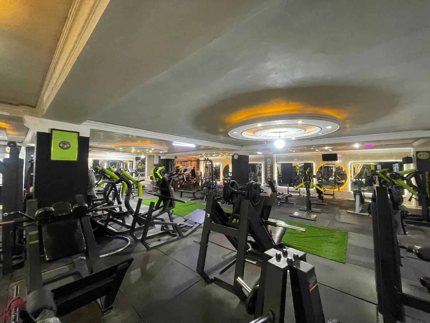 باشگاه کامل جاروکش و واگذاری امتیاز کامل|تجهیزات ورزشی|گلستان (تهران), |دیوار