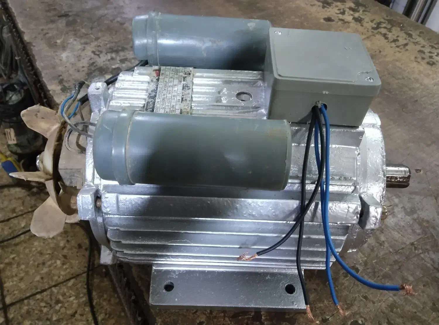 الکتروموتور یا دینام ۳اسب ۱۴۰۰دور|ماشین‌آلات صنعتی|قوچان, |دیوار