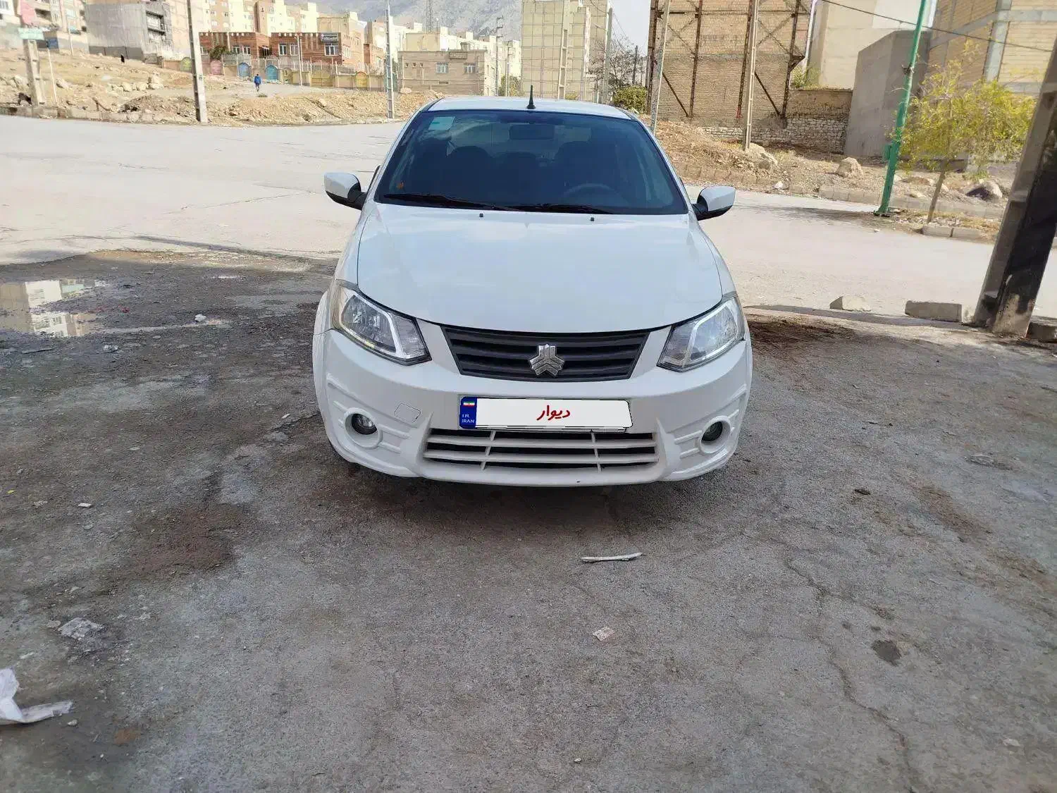 ساینا سفید 99 بیرنگ بیمه کامل کم کارکرد|خودرو سواری و وانت|کرمانشاه, |دیوار