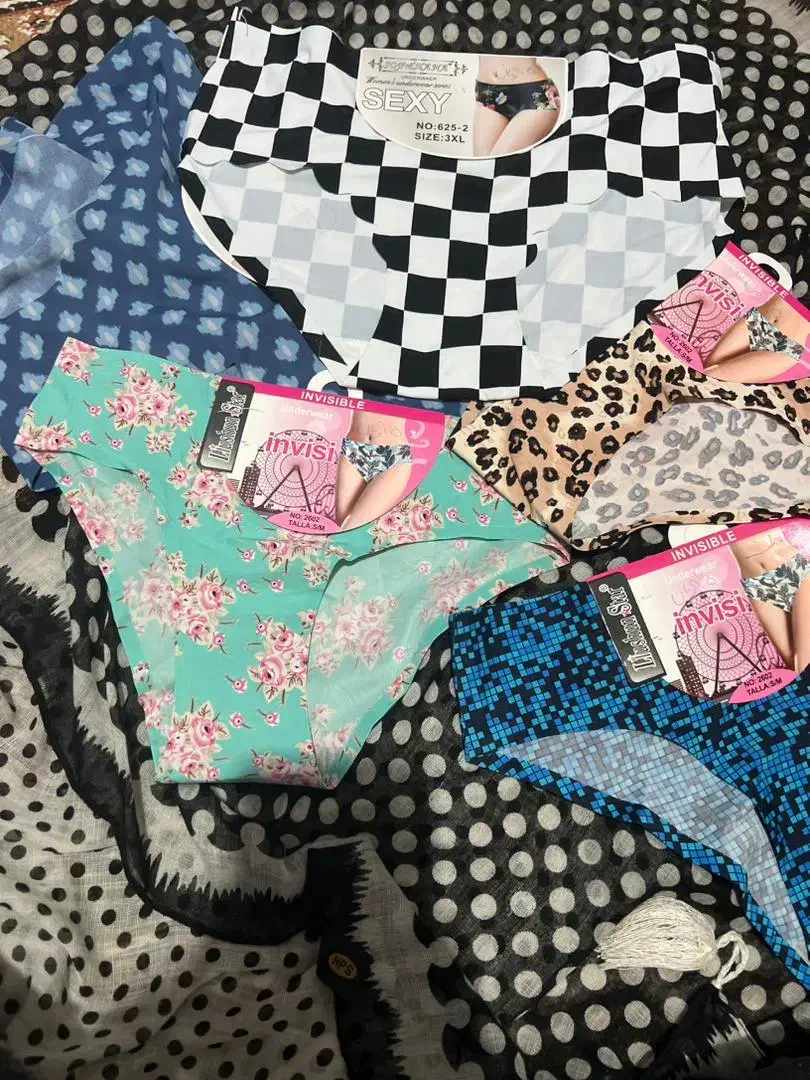 لباس زنانه زیر فاکتور|لباس|آباده, |دیوار