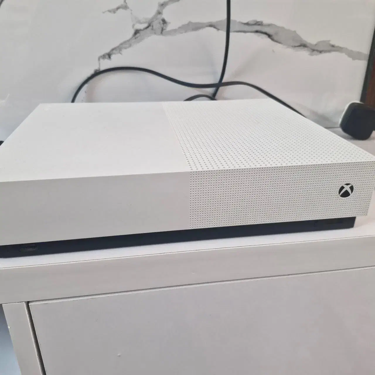Xbox one s|کنسول، بازی ویدئویی و آنلاین|اصفهان, کوی گلزار|دیوار
