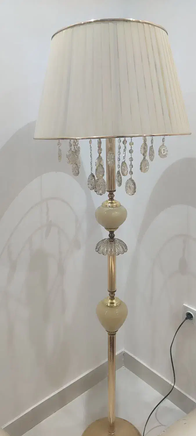 فروش اپاژو|چراغ خواب و آباژور|بروجرد, |دیوار