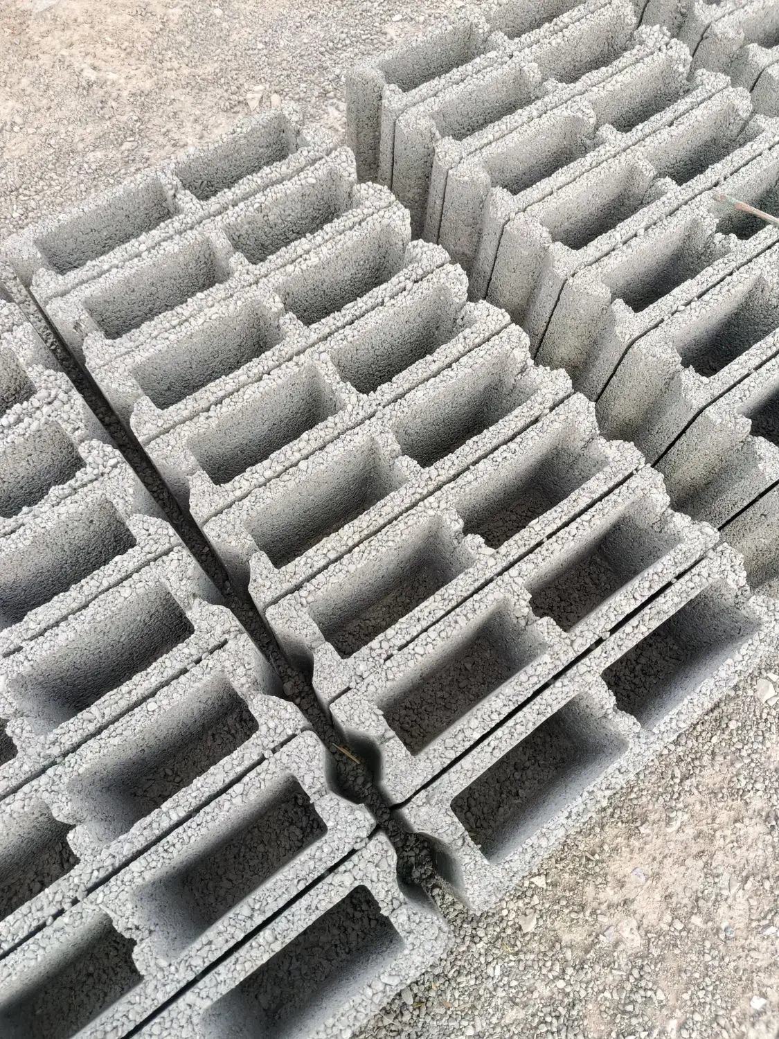 فروش انواع بلوک سبک و سنگین|مصالح و تجهیزات ساختمان|احمدآبادمستوفی, |دیوار