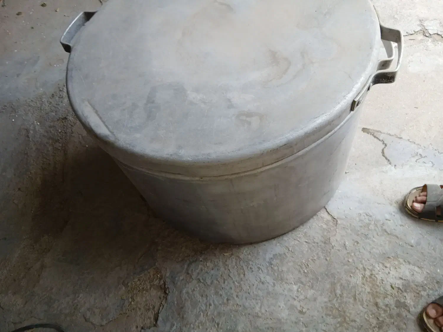 ۲ عدد دیگ بزرگ و ۲عدد شعله و...|ظروف پخت‌وپز|ایذه, |دیوار