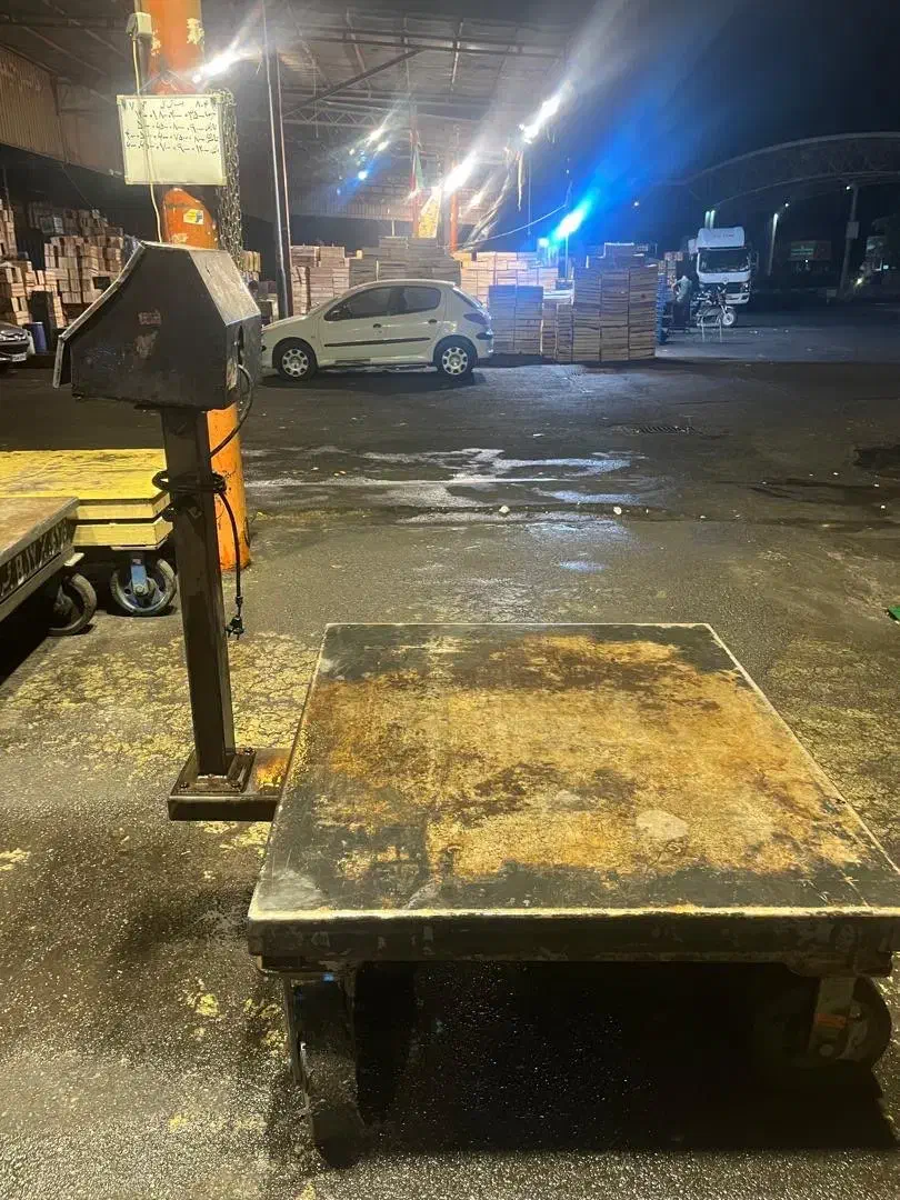 باسکول دیجیتال 1200 کیلویی تره باری|فروشگاه و مغازه|تهران, میدان میوه و تره‌بار مرکزی|دیوار