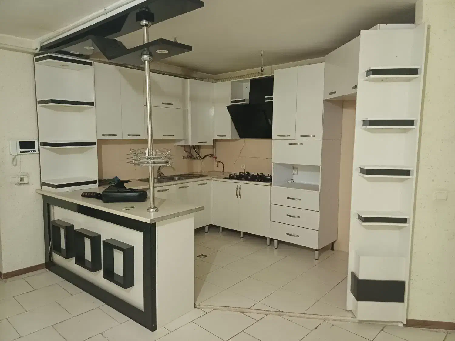 اپارتمان مهرگان فیرون سازه|فروش آپارتمان|محمدیه-قزوین, |دیوار