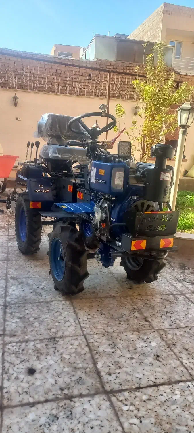 تیلر چهار چرخ|ماشین‌آلات صنعتی|گرمسار, |دیوار