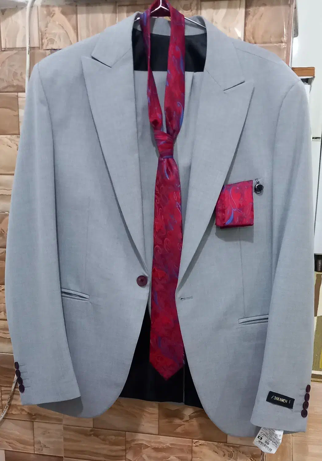 کت و شلوار نو|لباس|دهگلان, |دیوار