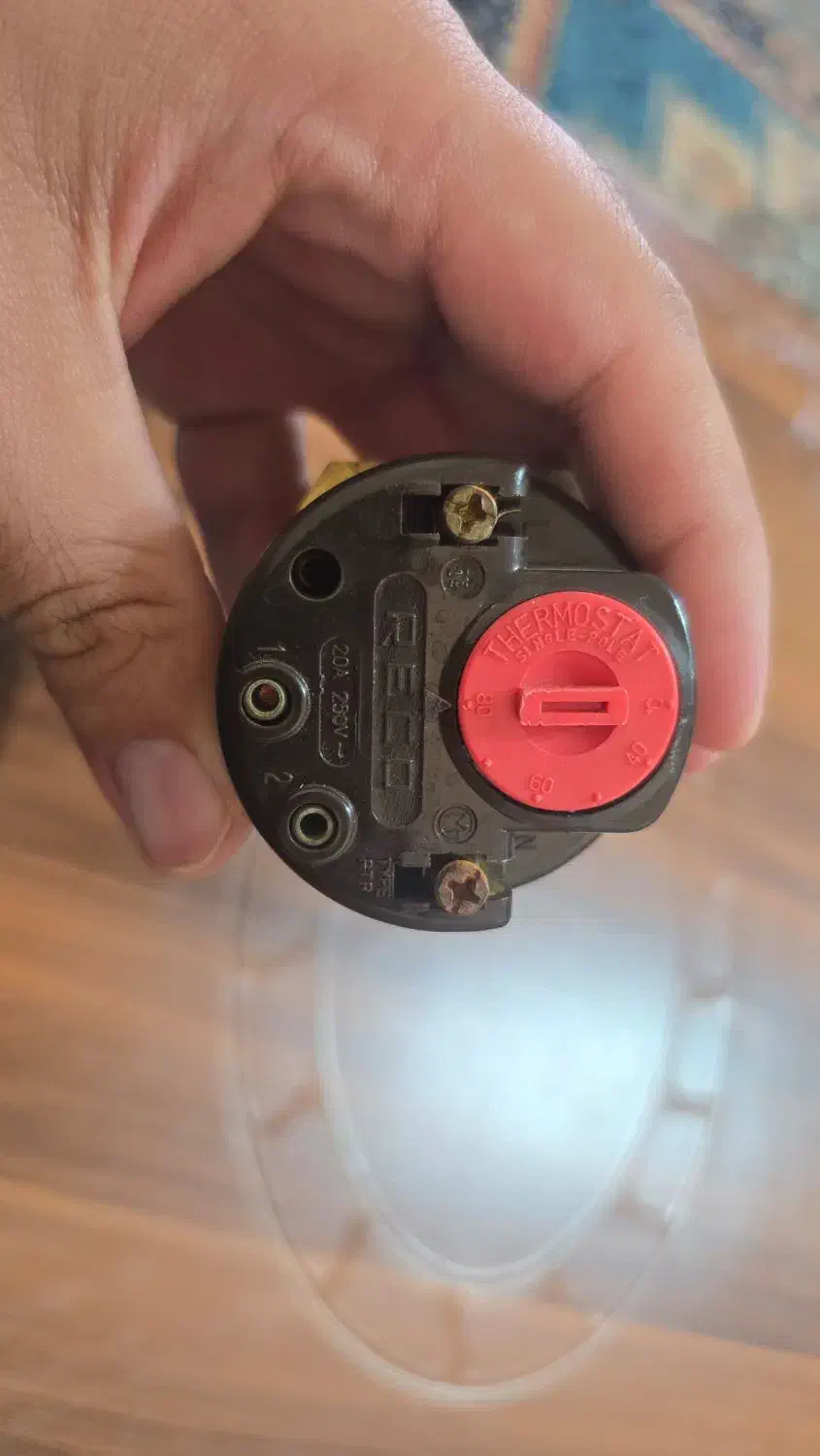 المنت آبگرمکن برقی به همراه ترموستات|آبگرمکن، پکیج، شوفاژ|مشهد, گلبرگ|دیوار