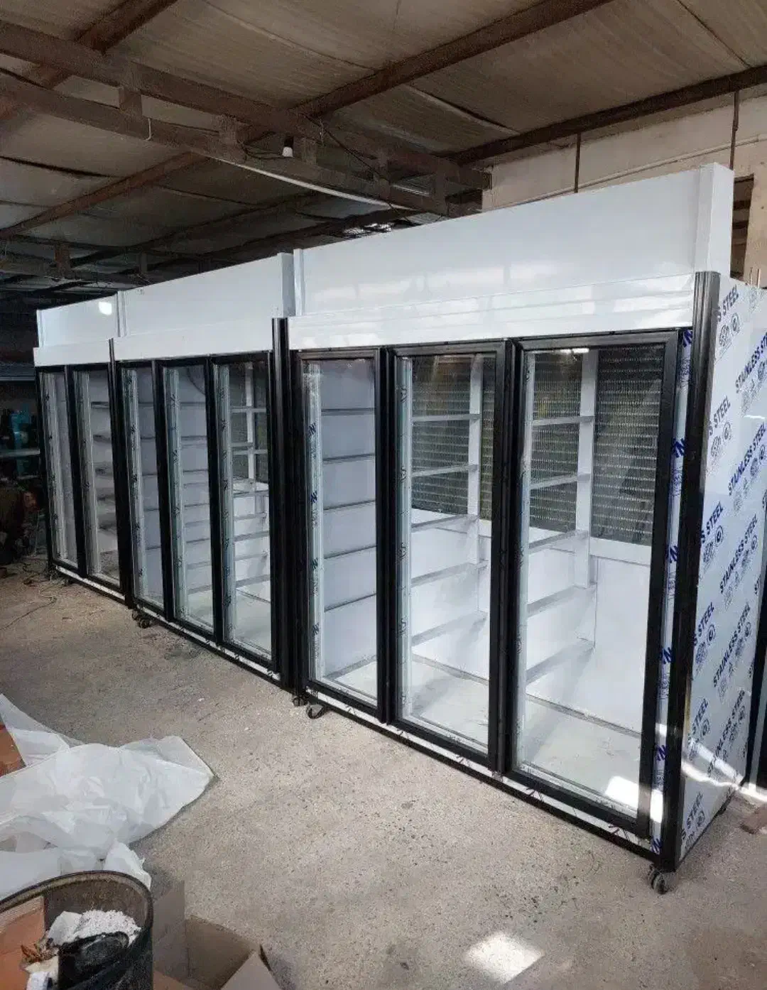 ویترینی ایستاده لبنیاتی قصابی کبابی قنادی پروتئینی|فروشگاه و مغازه|تهران, صادقیه|دیوار