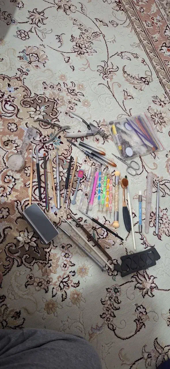 لوازم ناخن تکمیل|آرایشگاه و سالنهای زیبایی|اردبیل, |دیوار