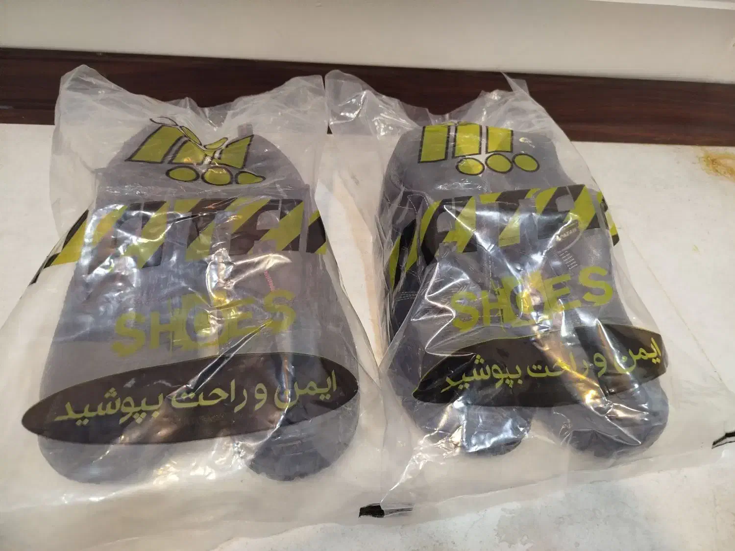 کفش ایمنی|کیف، کفش، کمربند|نجف‌آباد, منتظری شمالی|دیوار