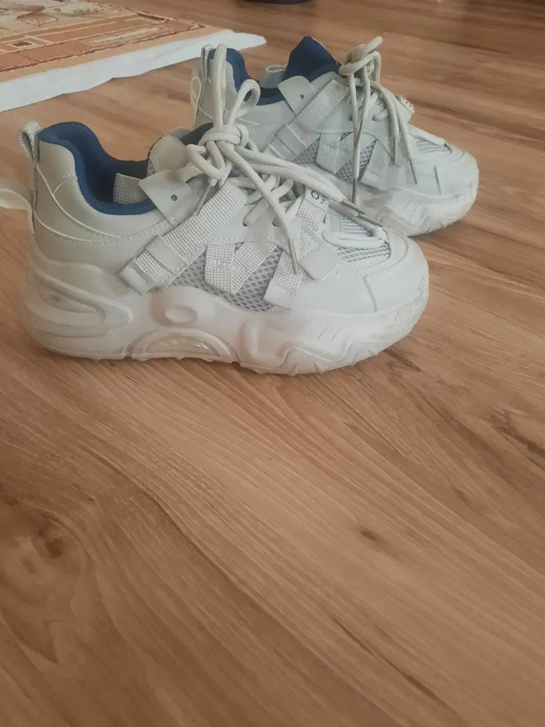 کفش بسیار شیک و نو سایز37|کیف، کفش، کمربند|کازرون, |دیوار