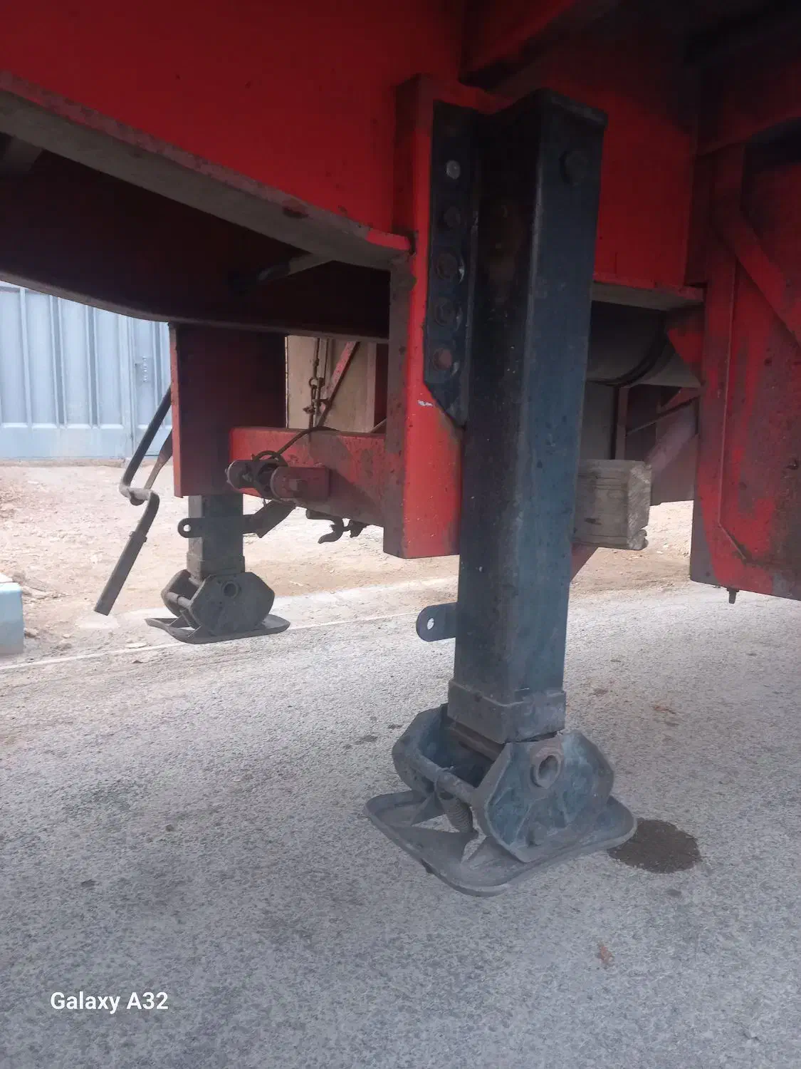 تریلی لبه ۱۲/۲۰|خودرو سنگین|جرقویه, |دیوار