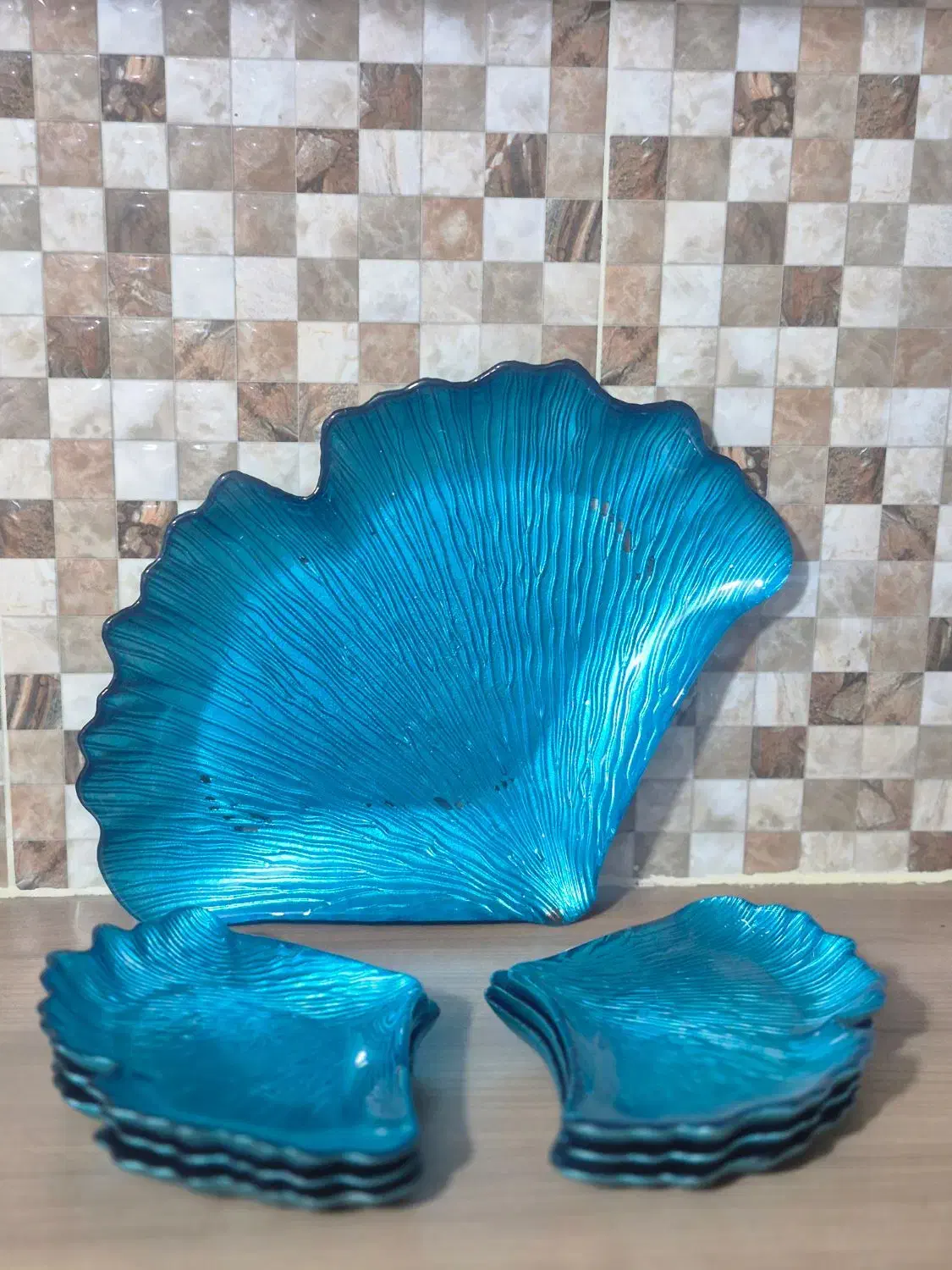 ظروف سرو|ظروف سرو و پذیرایی|بندر انزلی, آذربایجان|دیوار