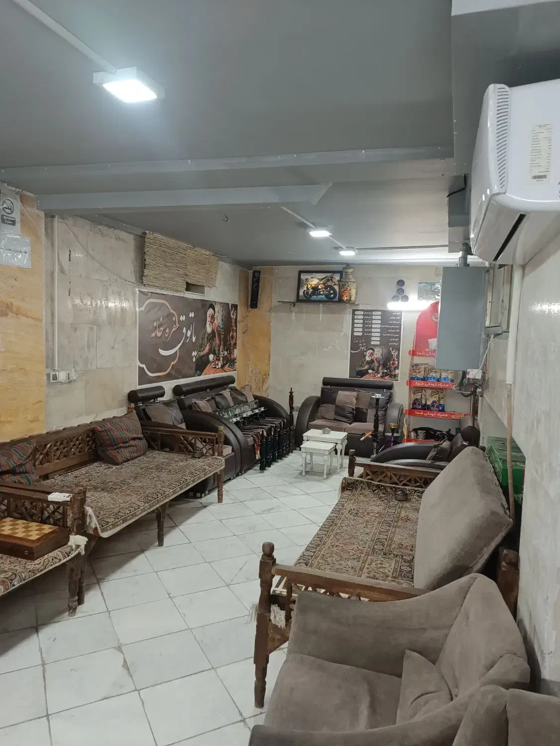 زیر زمین تجاری(سفره خانه)|اجارهٔ مغازه و غرفه|قزوین, |دیوار