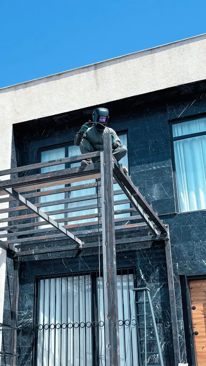 سازه های فلزی جوشکاری اهنگری|خدمات پیشه و مهارت|دماوند, دماوند|دیوار