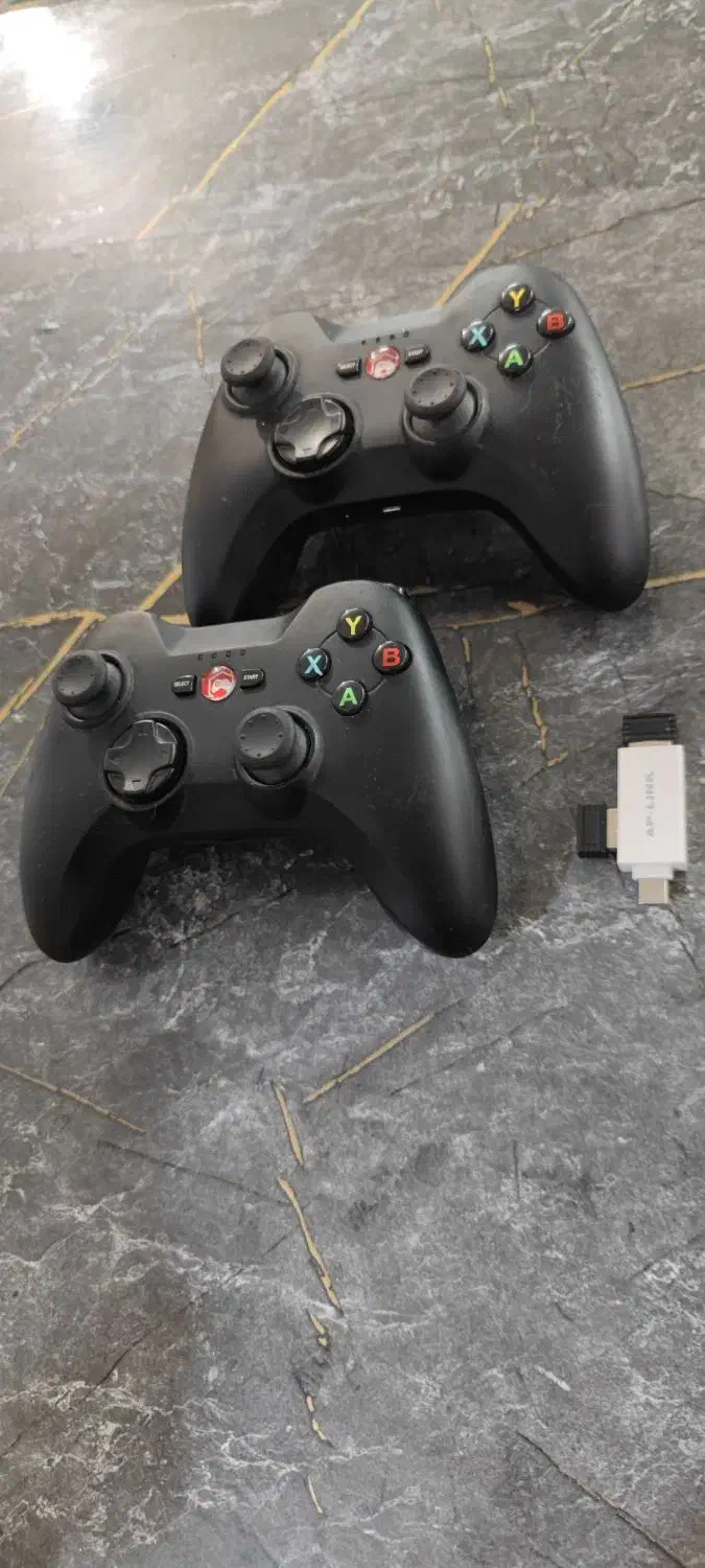 دسته بازی بی سیم کامپیوتر طرح XBOX|کنسول، بازی ویدئویی و آنلاین|اردکان, |دیوار