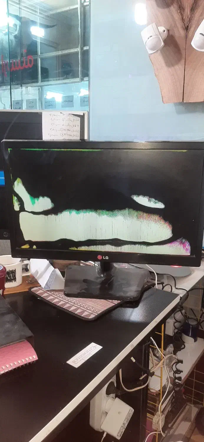 مانیتور۱۹ اینچLG|قطعات و لوازم جانبی رایانه|ورامین, ورامین|دیوار