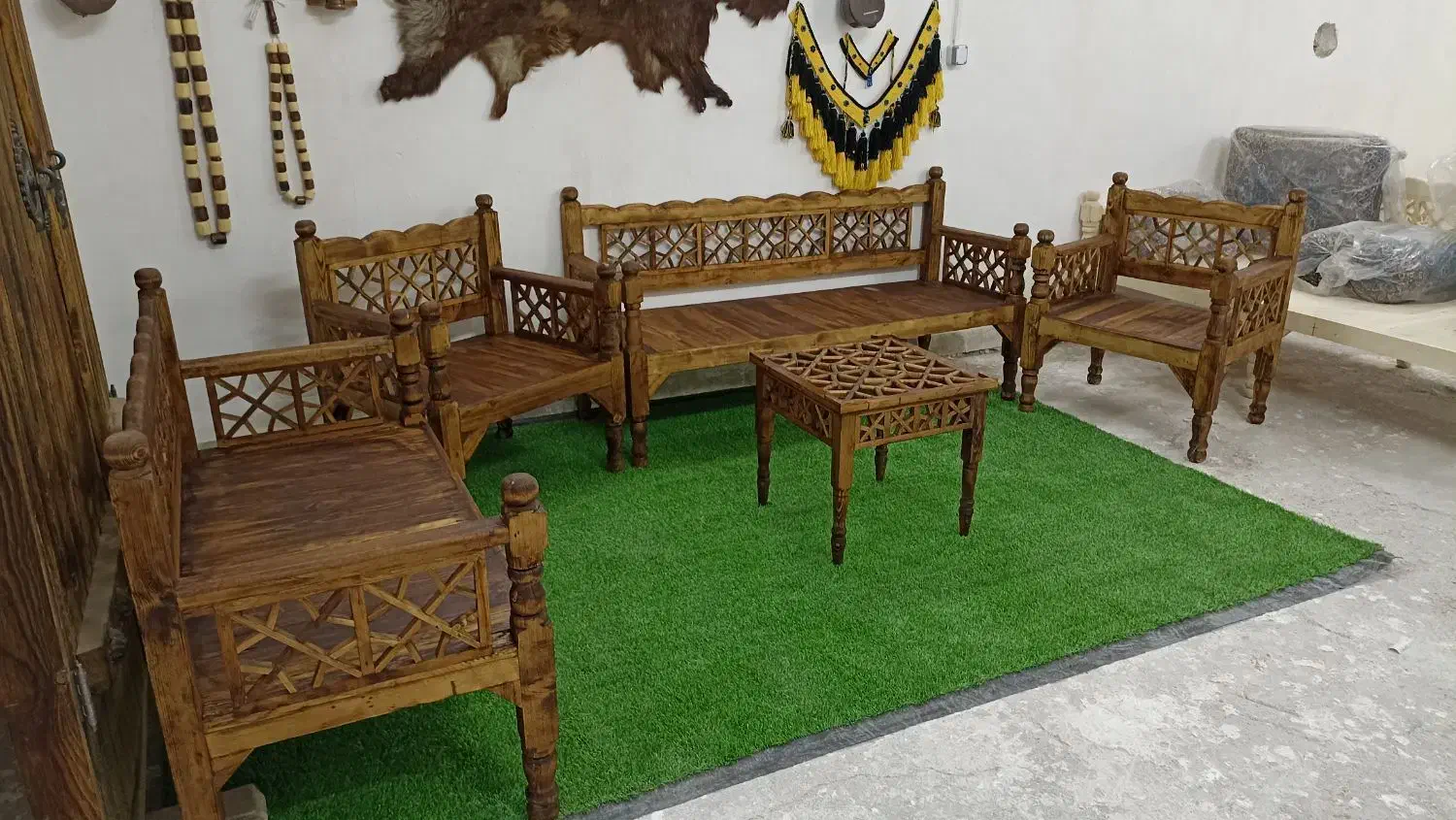 ست مبلی هفت نفره سنتی|مبلمان خانگی و میز عسلی|قم, علی آباد|دیوار