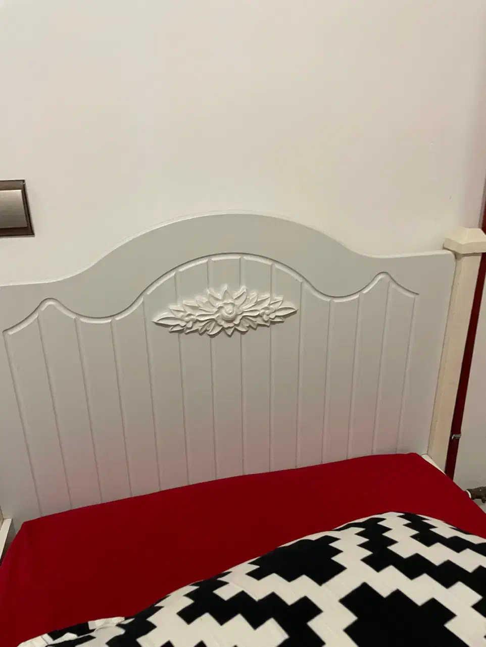 تخت وپاتختی و تشک|تخت و سرویس خواب|رشت, آب آسیاب|دیوار