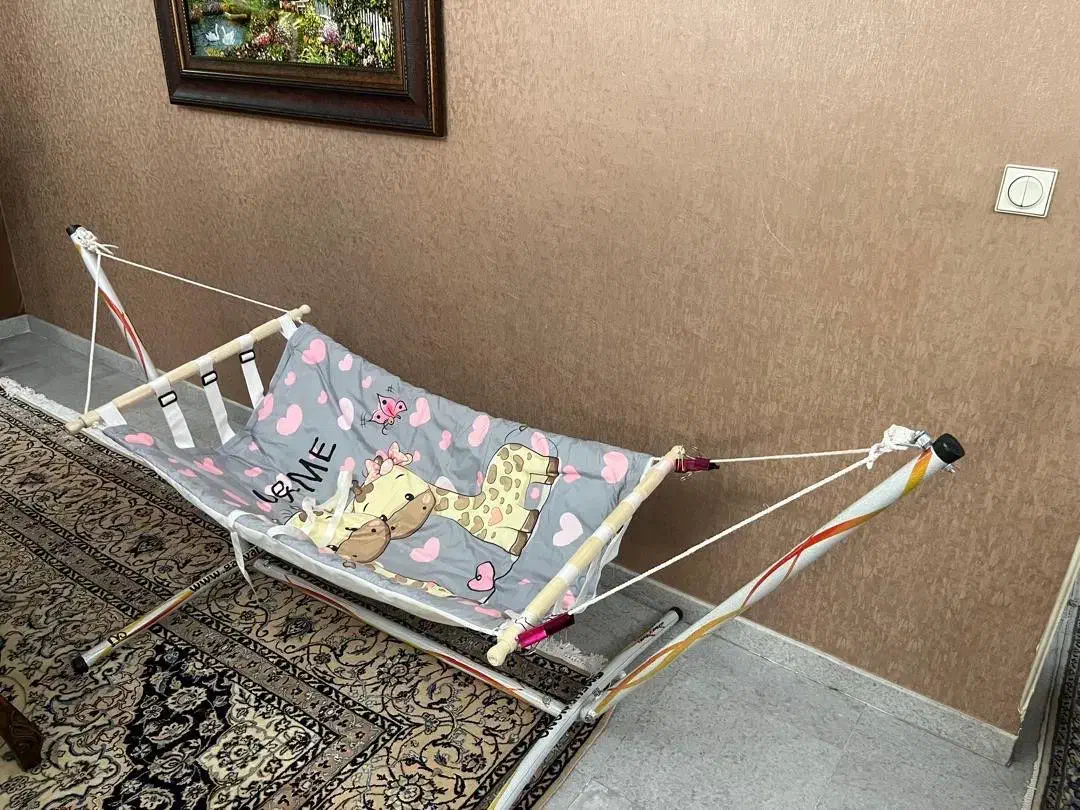 گهواره|تخت و صندلی بچه|تهران, قلهک|دیوار