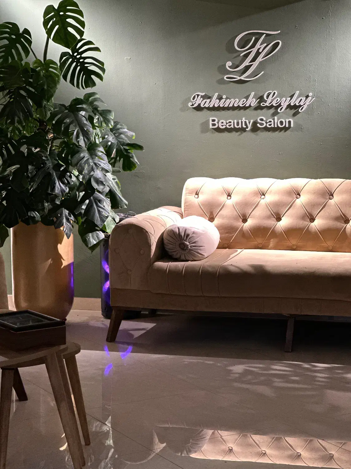 دستیارآرایشگر|استخدام درمانی، زیبایی، بهداشتی|رشت, دیلمان|دیوار