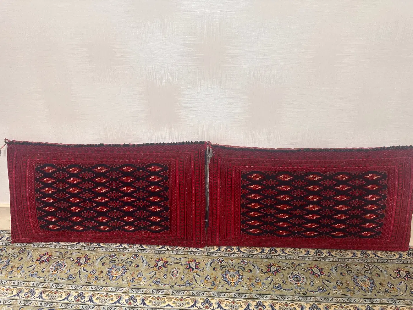 یک جفت پشتی نو دستباف ترکمن|پشتی|تهران, میدان ولیعصر|دیوار
