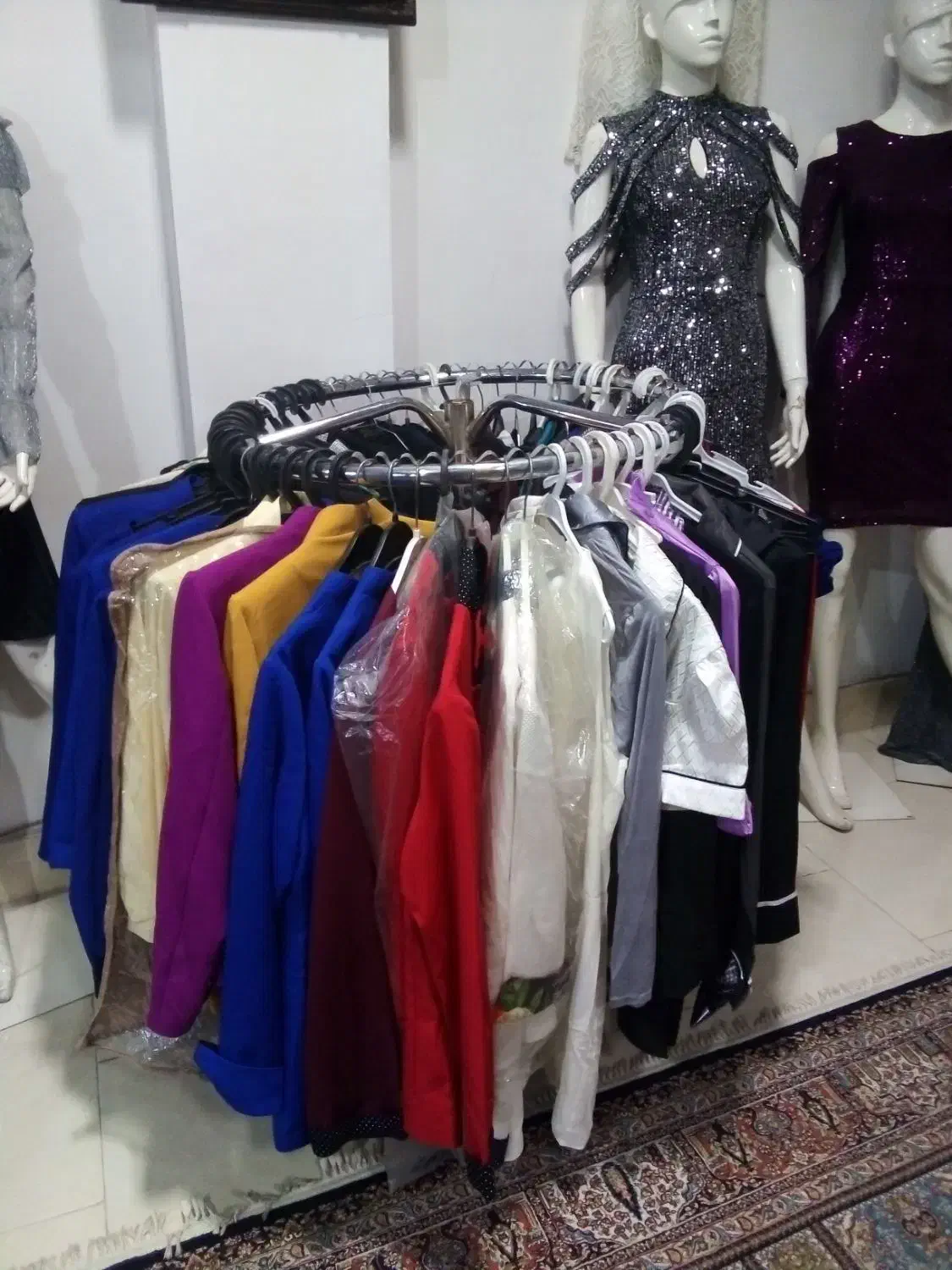 مزون خانگی رز|لباس|گناباد, |دیوار