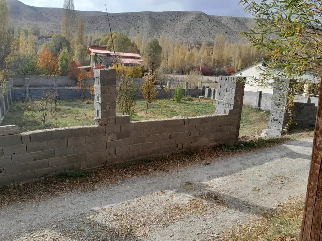 ۶۰۰ متر زمین مربع ویو بینظیر فیروزکوه نام آور|فروش زمین و ملک کلنگی|فیروزکوه, |دیوار