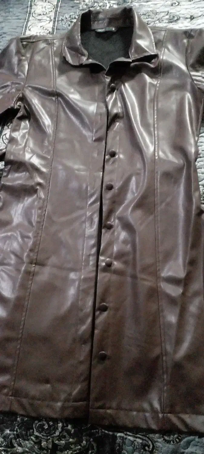 پالتو زنانه چرم قهوه ای|لباس|شیراز, تپه تلویزیون|دیوار