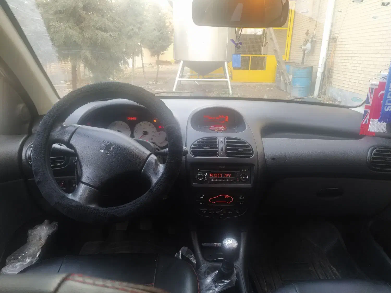 پژو۲۰۶sd V8مدل۹۸|خودرو سواری و وانت|الوند, |دیوار