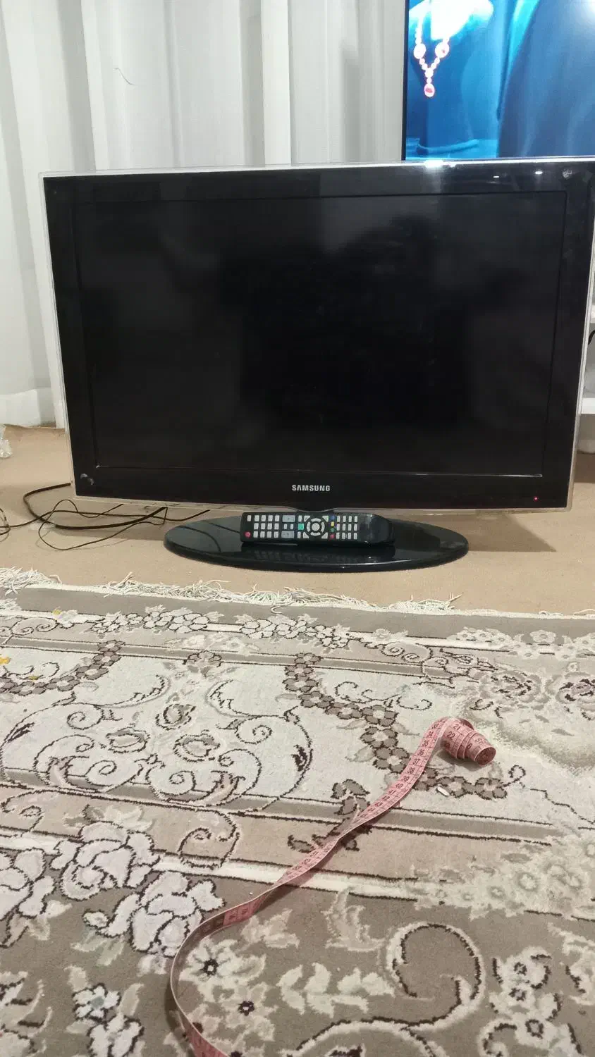 فروش ال سی دی ۳۲|تلویزیون و پروژکتور|مشهد, امیرآباد|دیوار