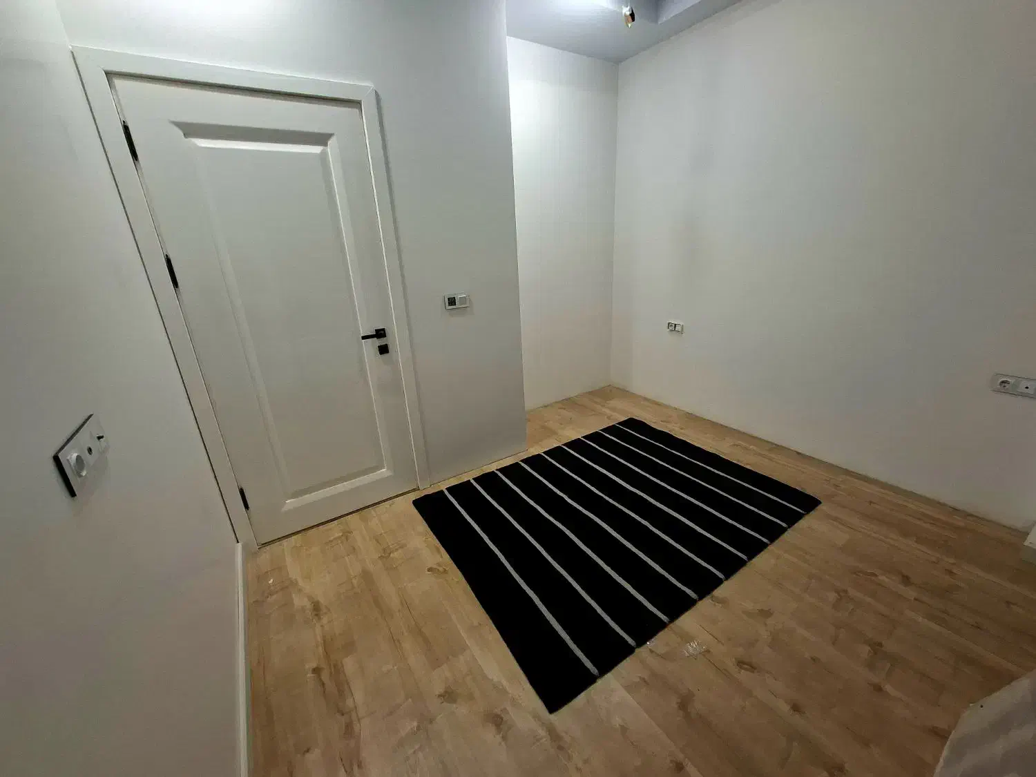 minimal carpet|فرش|تهران, قیطریه|دیوار