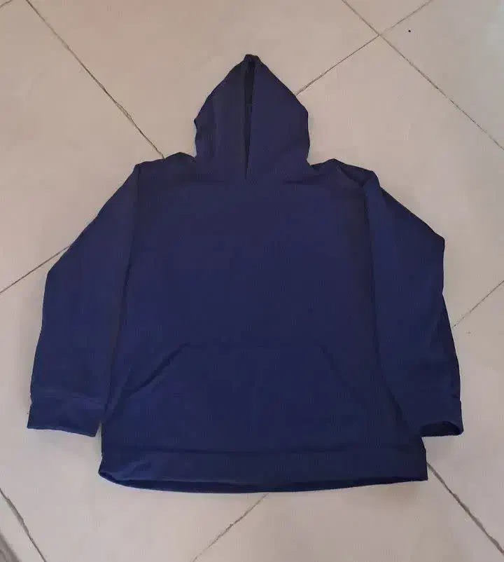 هودی آبی|لباس|اصفهان, شیخ طوسی|دیوار