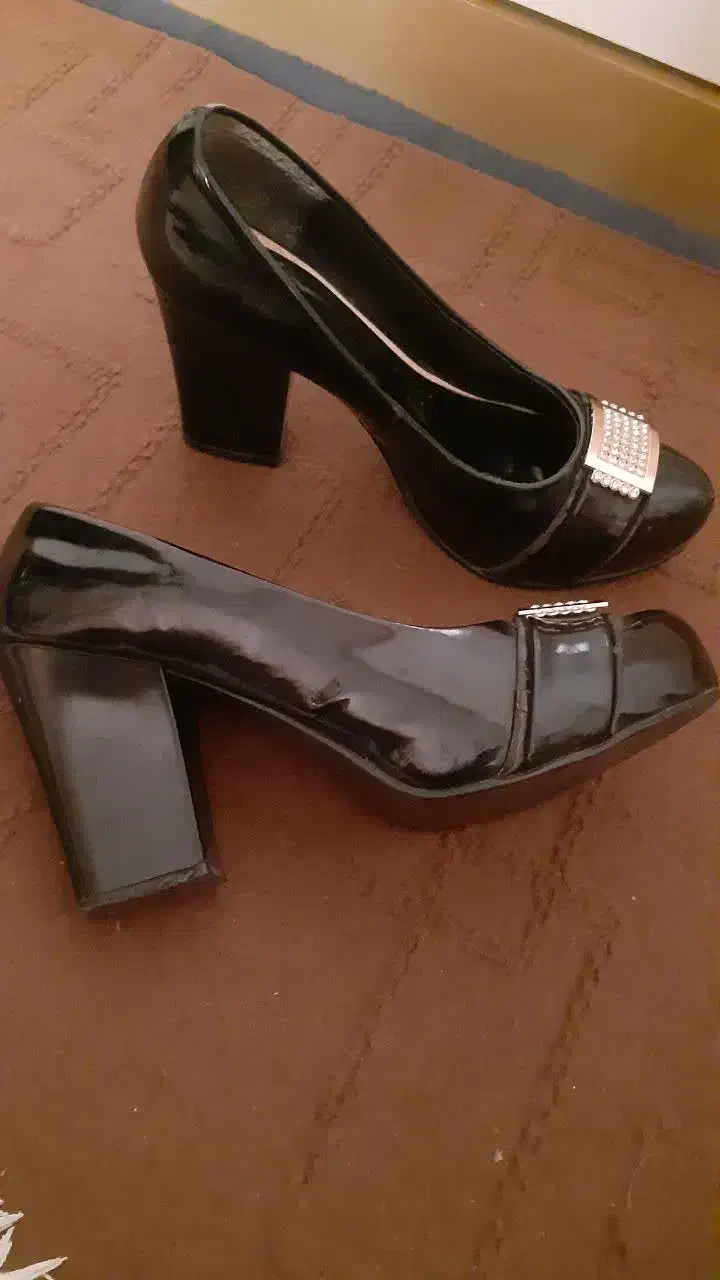 کفش وکیف|کیف، کفش، کمربند|تربت جام, فاز ۳ فرهنگیان|دیوار