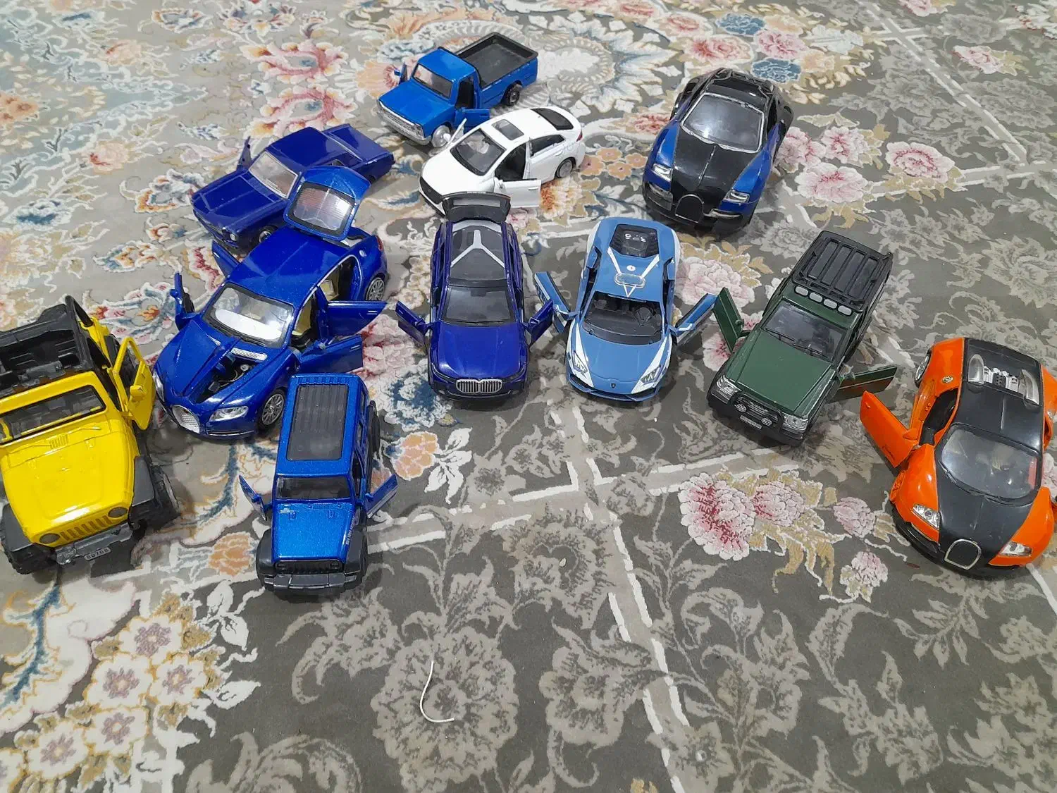 ماکت ماشین فلزی|اسباببازی|ساری, |دیوار