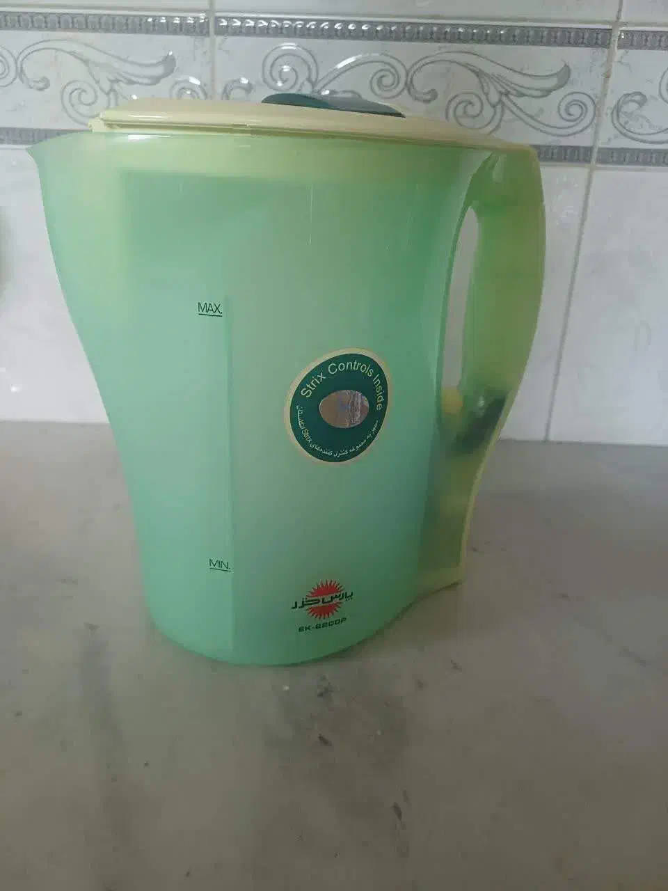 کتری برقی|قوری، کتری، قهوهساز دستی|قم, هفت تیر|دیوار