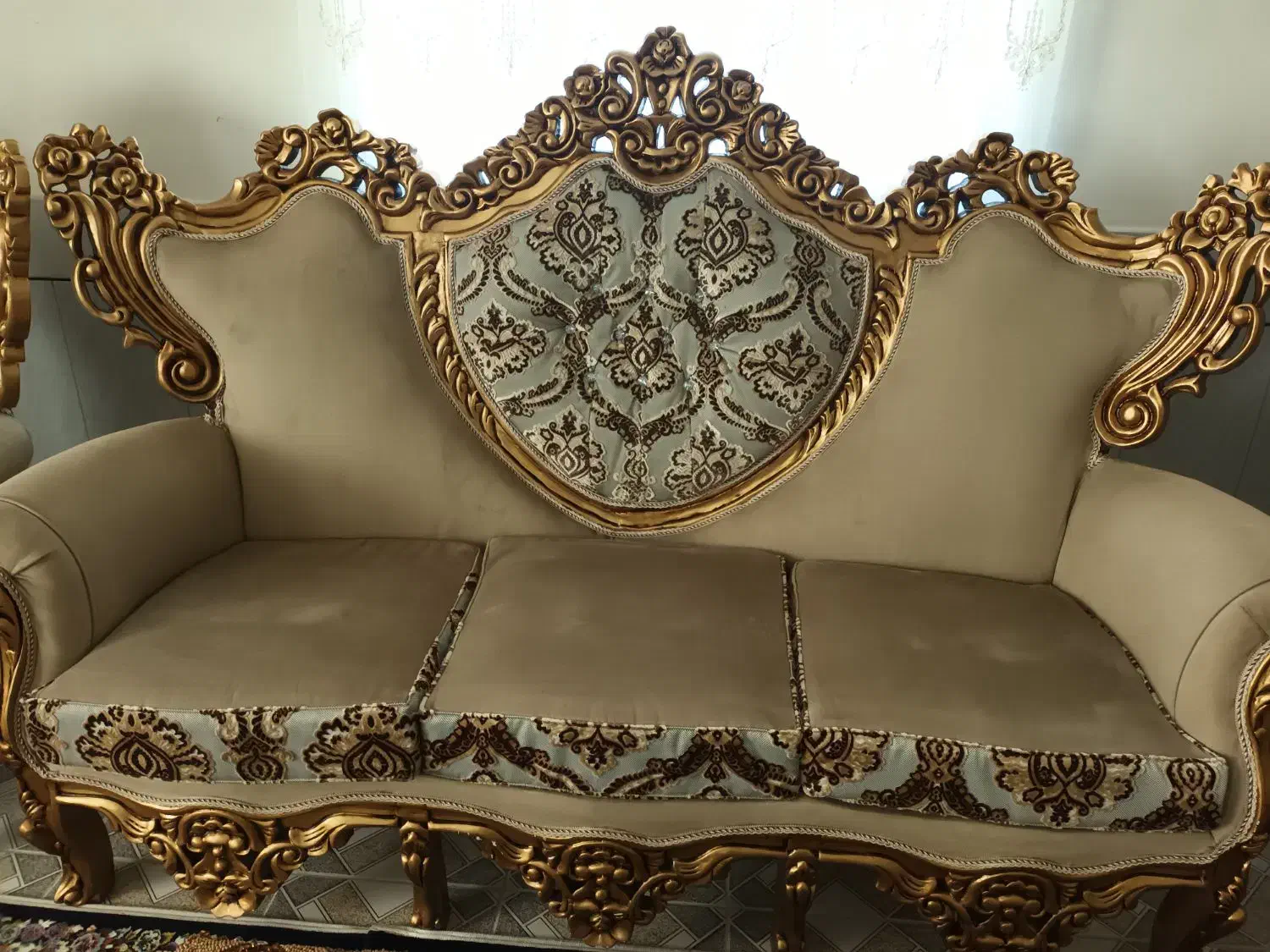 فروش مبل سلطنتی|مبلمان خانگی و میز عسلی|الیگودرز, |دیوار