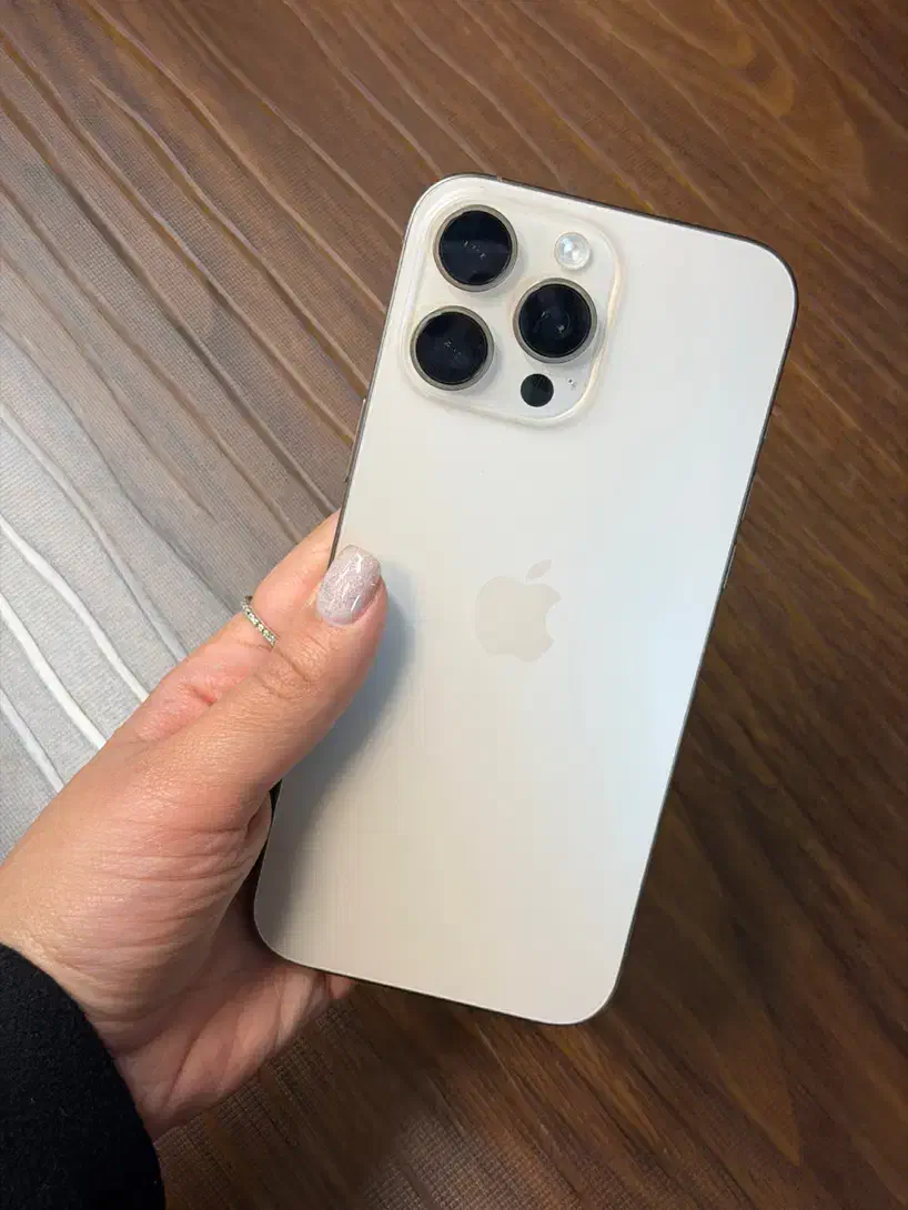 آیفون ۱۶ پرومکس دزرت ریجستر شده باتری ۹۱|موبایل|کاشان, امیرکبیر|دیوار