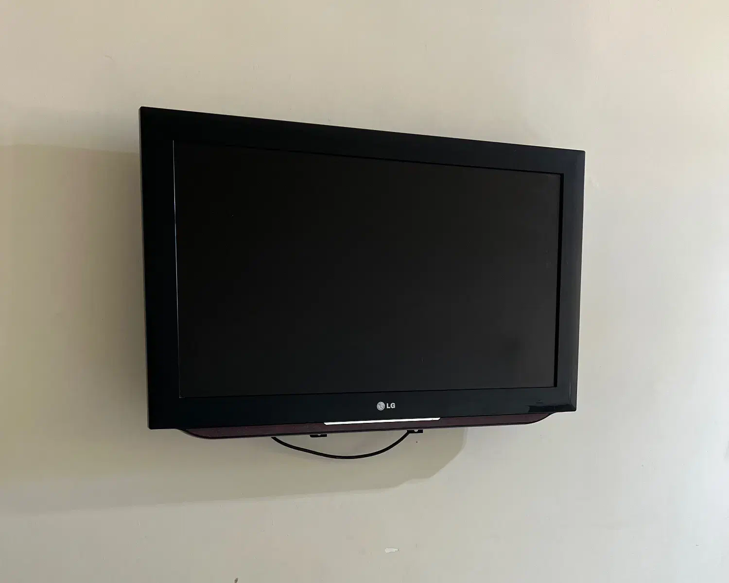 تلویزیون LG 32|تلویزیون و پروژکتور|گرگان, |دیوار