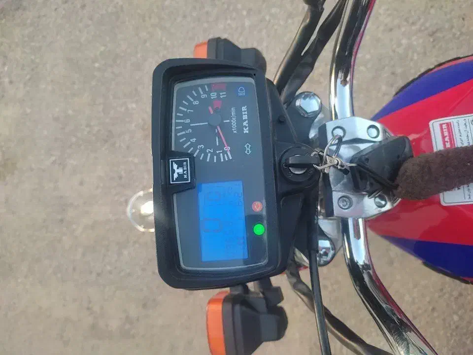 فرشی|موتورسیکلت|فسا, |دیوار