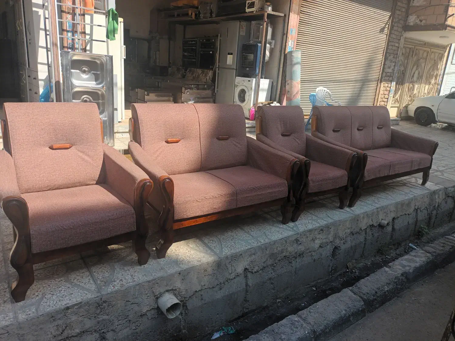 دو دست مبل تمییز|مبلمان خانگی و میز عسلی|شوشتر, |دیوار