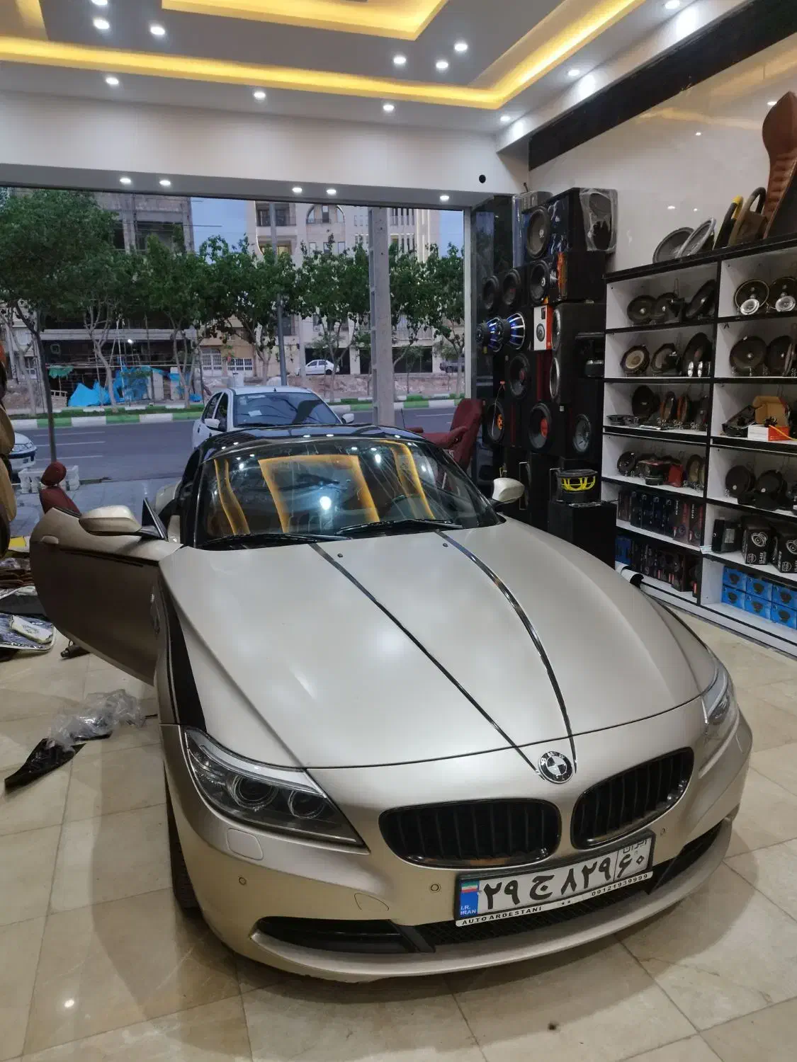 دودی شیشه ایکستریمvx ماندگاری رنگ ۳/۵سال|قطعات یدکی و لوازم جانبی|قم, کیوانفر|دیوار