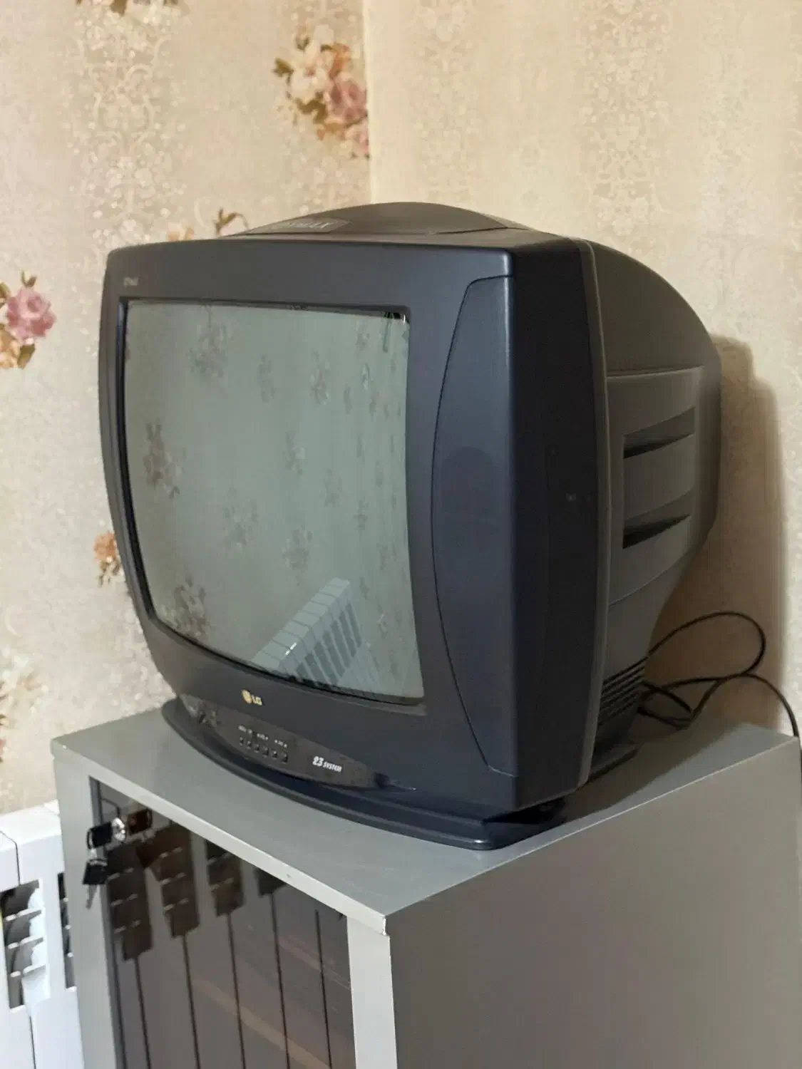 تلویزیون 21کره|تلویزیون و پروژکتور|خرم‌آباد (تنکابن), |دیوار